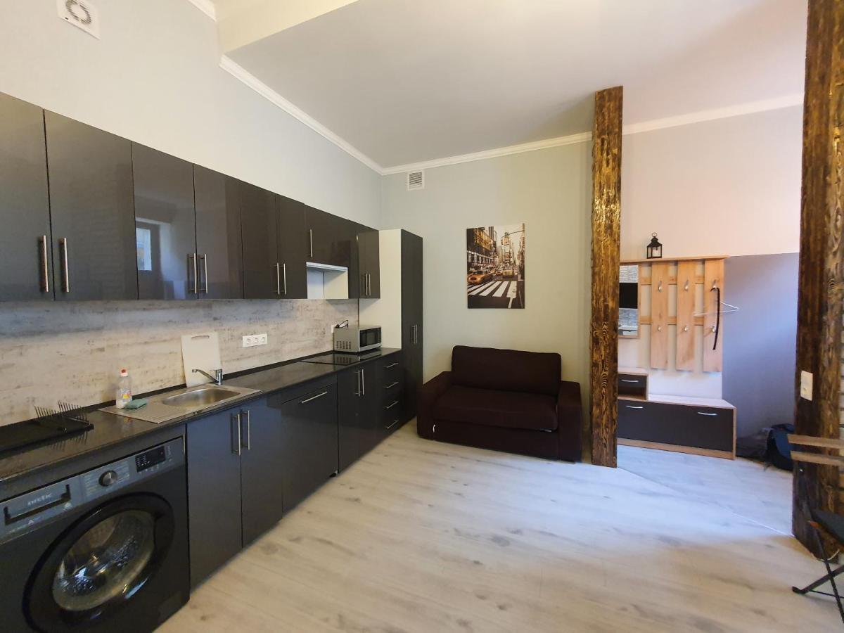 Linden apartment Boedapest Buitenkant foto